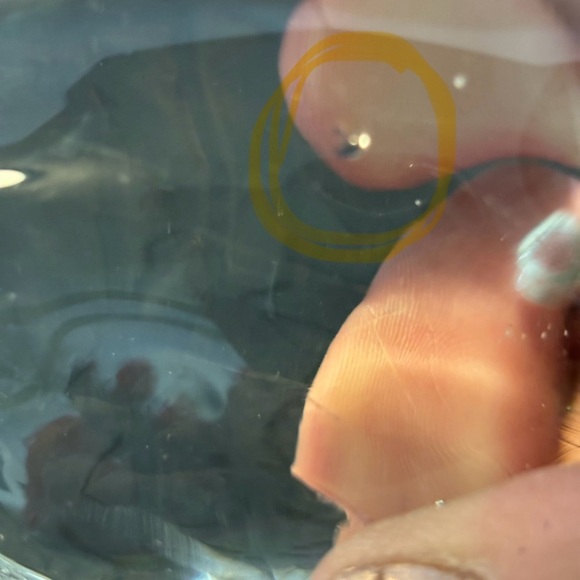 Beautiful Blown Glass Whale - Picture 5 of 8